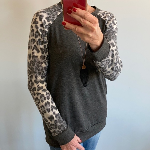 Leopard Print & Grey Tunic Top - Picture 6 of 8